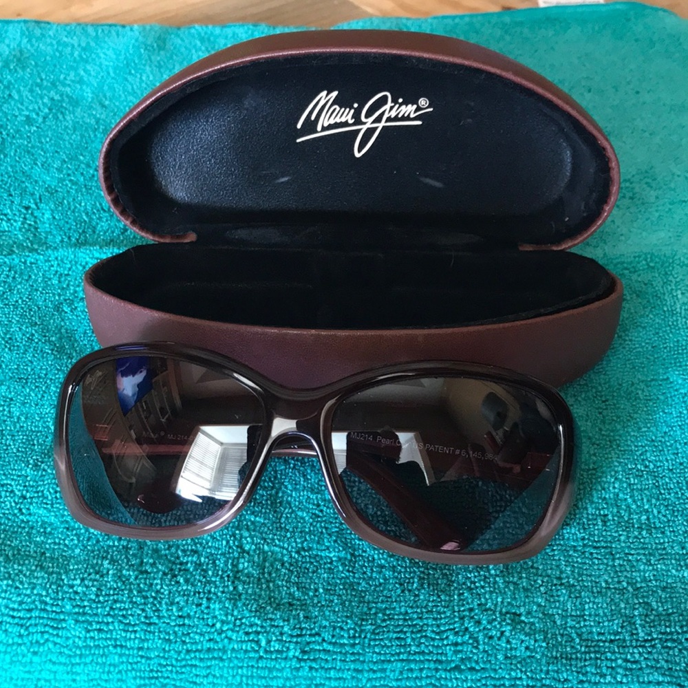 Maui Jim MJ214 Pearl City sunglasses